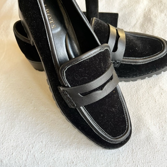 Talbot’s Stylish Black Suede Loafers for Women-Size 8 1/2 M - Picture 2 of 8